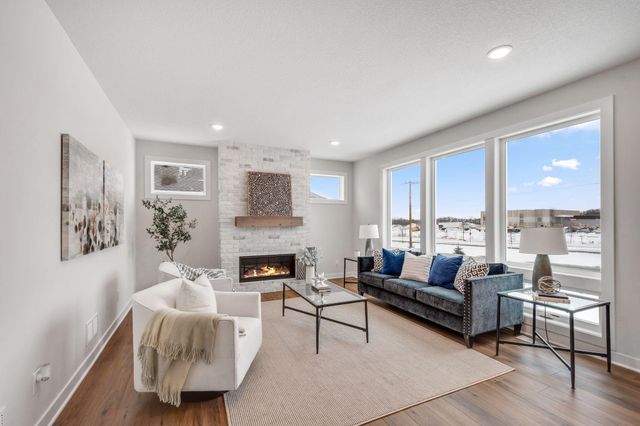 10261 Shadyview Lane N, Maple Grove, MN 55311