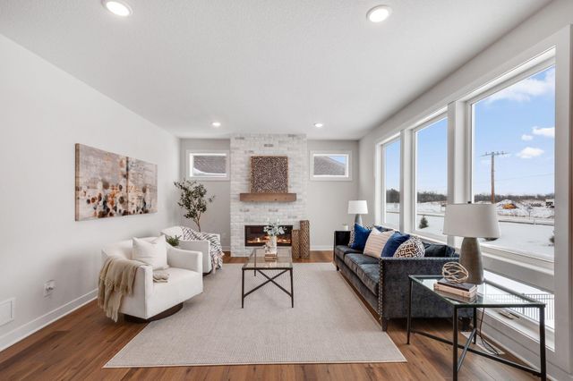 10261 Shadyview Lane N, Maple Grove, MN 55311