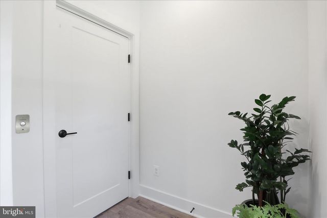 2110 TYSONS RIDGELINE RD, Falls Church, VA 22043