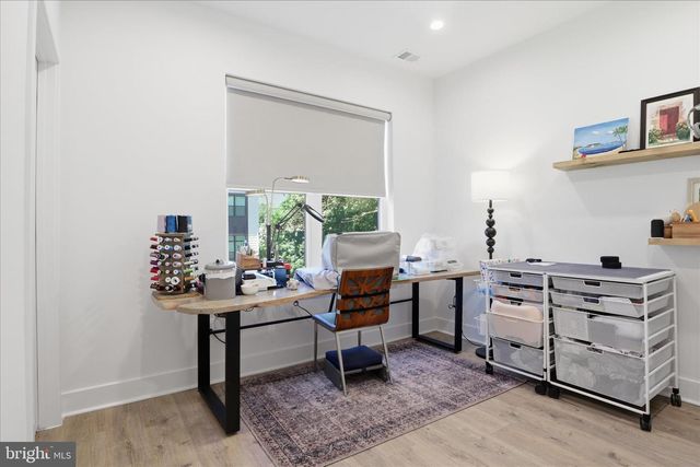 2110 TYSONS RIDGELINE RD, Falls Church, VA 22043