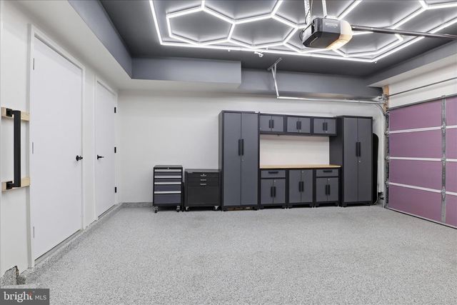 2110 TYSONS RIDGELINE RD, Falls Church, VA 22043