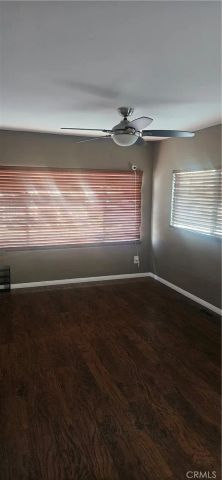 8811 Canoga 120, Canoga Park, CA 91304