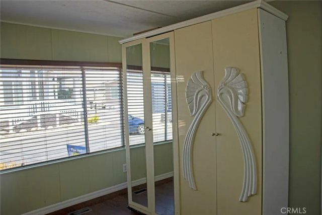 8811 Canoga 120, Canoga Park, CA 91304