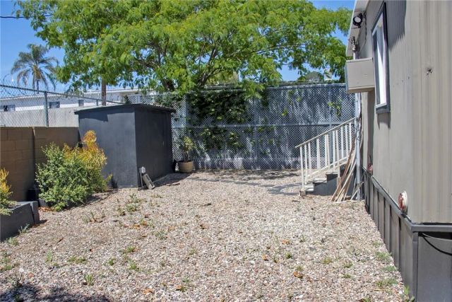 8811 Canoga 120, Canoga Park, CA 91304