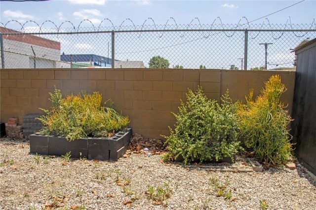 8811 Canoga 120, Canoga Park, CA 91304