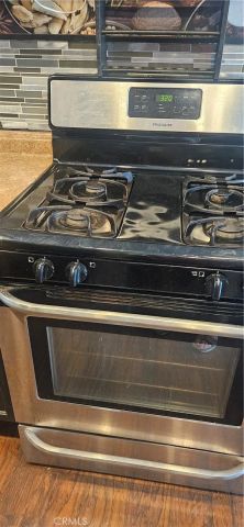 8811 Canoga 120, Canoga Park, CA 91304