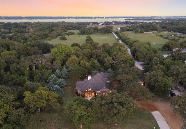 124 N Garza Road, Shady Shores, TX 76208