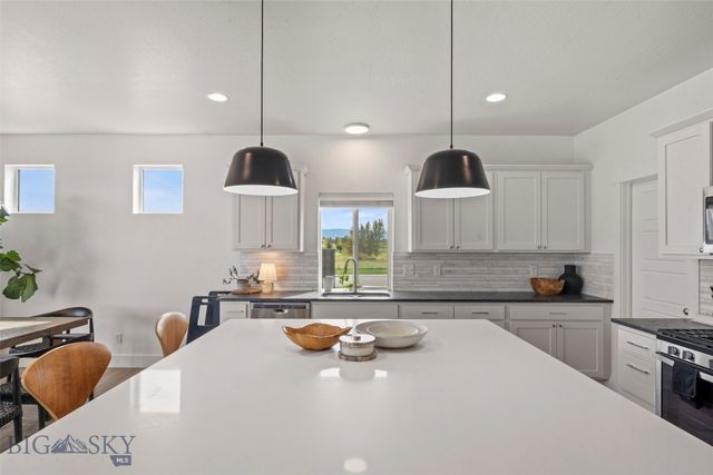 98 Caitlin Road, Bozeman, MT 59718