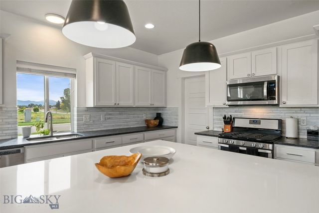 98 Caitlin Road, Bozeman, MT 59718