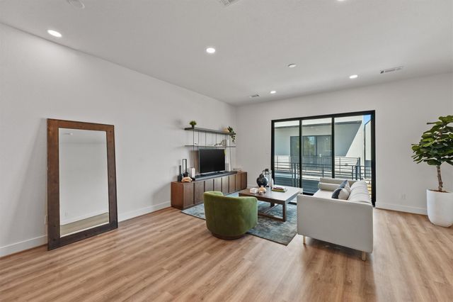 1517 Vermont Street D, Houston, TX 77006