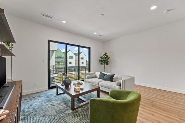 1517 Vermont Street D, Houston, TX 77006