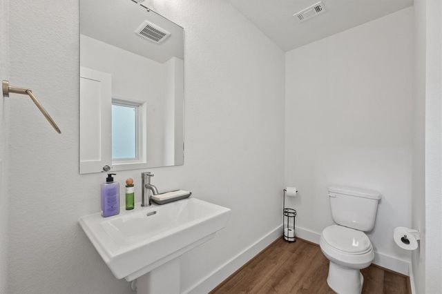 1517 Vermont Street D, Houston, TX 77006