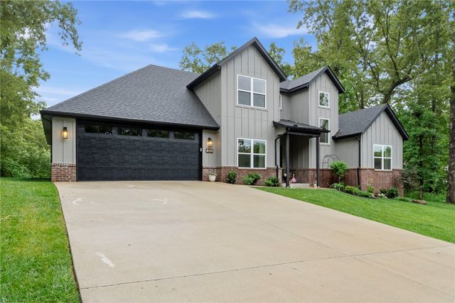 33 Bridlington Drive, Bella Vista, AR 72714
