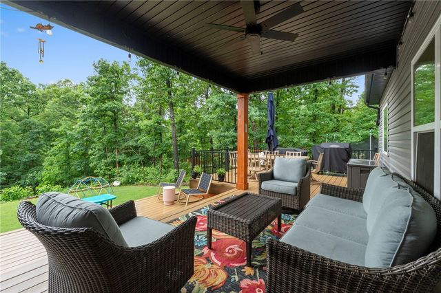 33 Bridlington Drive, Bella Vista, AR 72714