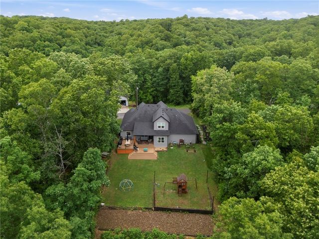 33 Bridlington Drive, Bella Vista, AR 72714