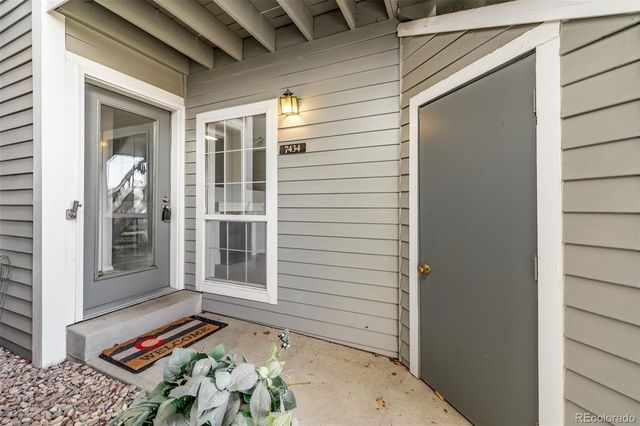 7434 Singing Hills Court, Boulder, CO 80301