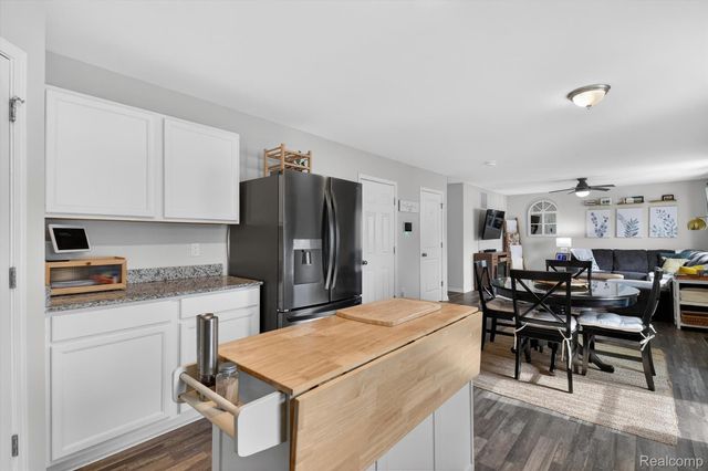 1645 Golfview Drive, Superior Charter Township, MI 48198