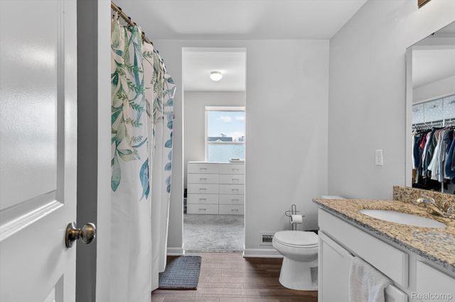 1645 Golfview Drive, Superior Charter Township, MI 48198