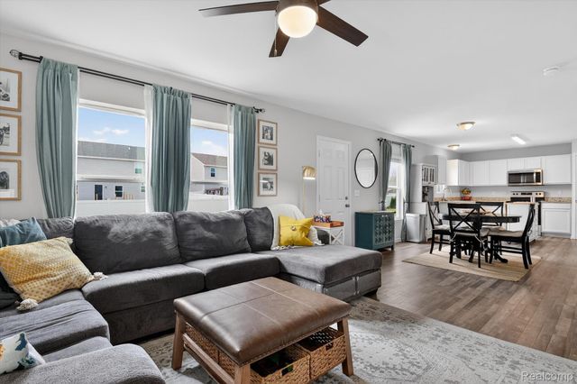 1645 Golfview Drive, Superior Charter Township, MI 48198