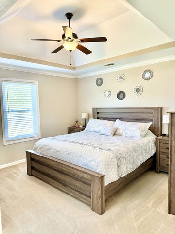 209 Dorchester Dr, White House, TN 37188