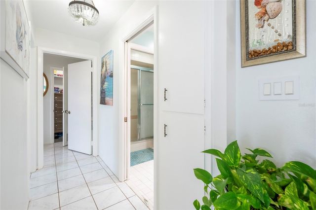 4375 TAHITIAN GARDENS CIRCLE B, Holiday, FL 34691