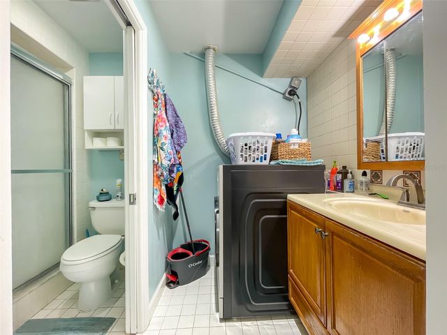 4375 TAHITIAN GARDENS CIRCLE B, Holiday, FL 34691