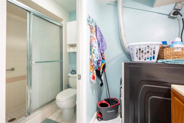 4375 TAHITIAN GARDENS CIRCLE B, Holiday, FL 34691