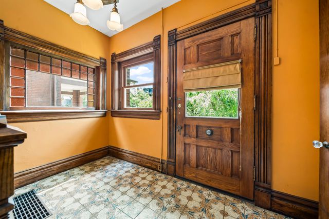 726 Franklin Avenue, Columbus, OH 43205