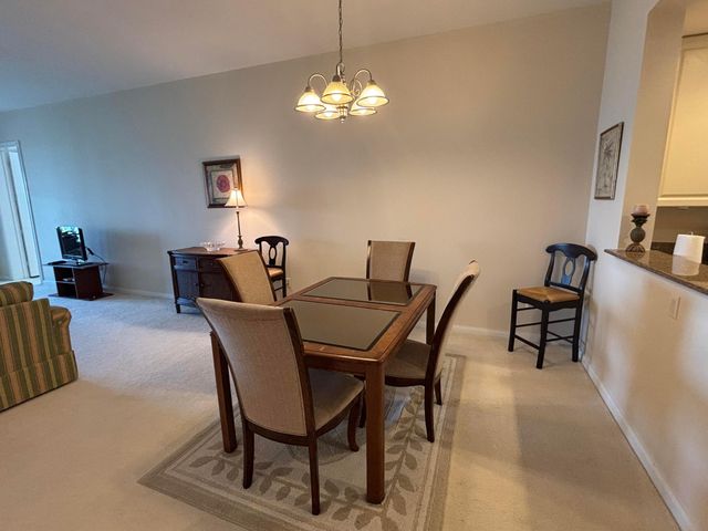 27 Harbour Isle Drive W 305, Fort Pierce, FL 34949