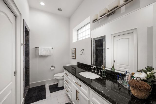 1210 Parkerhaven Court, Houston, TX 77008