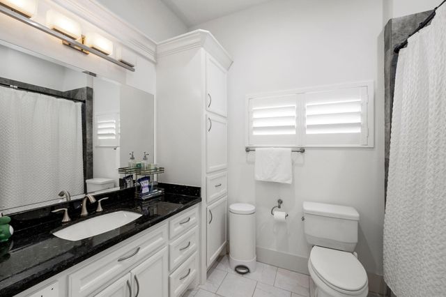 1210 Parkerhaven Court, Houston, TX 77008