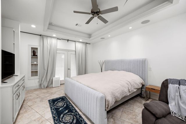 1210 Parkerhaven Court, Houston, TX 77008