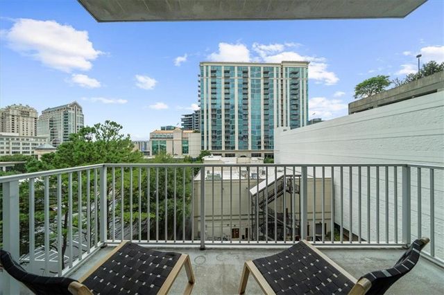 250 Pharr Road NE 704, Atlanta, GA 30305