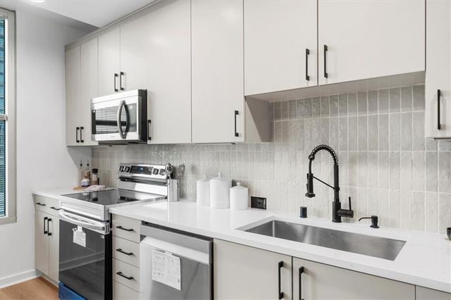 250 Pharr Road NE 704, Atlanta, GA 30305
