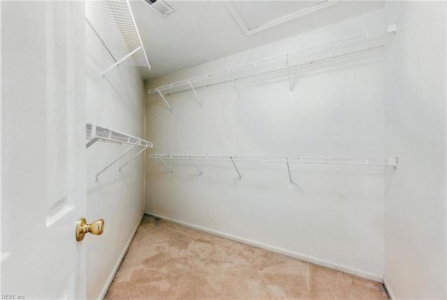 877 Holbrook DR, Newport News, VA 23602