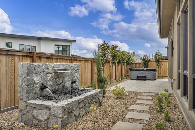 6156 Triple Crown Drive, Reno, NV 89511