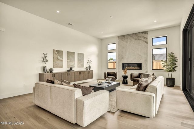 6156 Triple Crown Drive, Reno, NV 89511