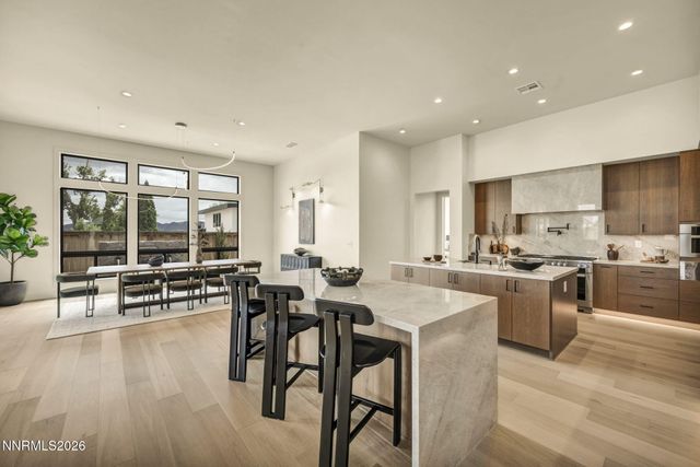 6156 Triple Crown Drive, Reno, NV 89511