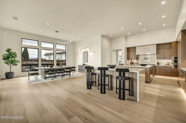 6156 Triple Crown Drive, Reno, NV 89511