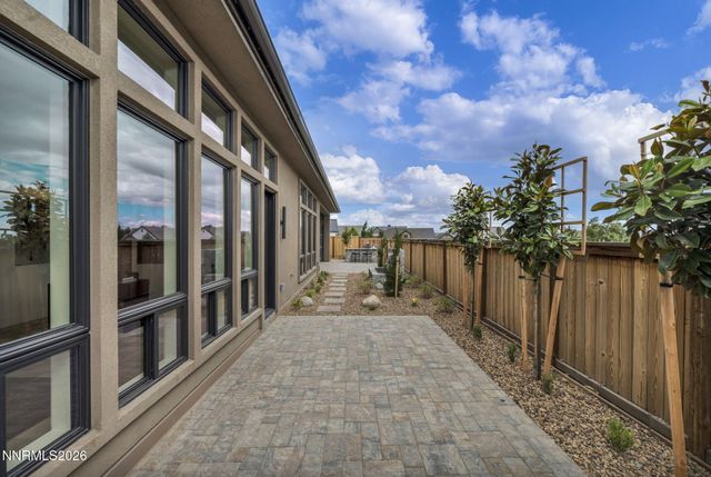 6156 Triple Crown Drive, Reno, NV 89511