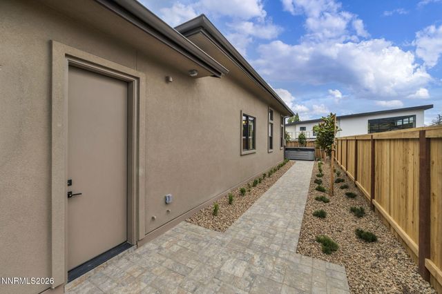 6156 Triple Crown Drive, Reno, NV 89511