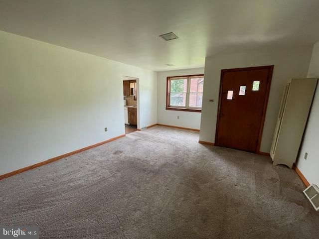 67 AIRPORT HILL RD, Lewistown, PA 17044