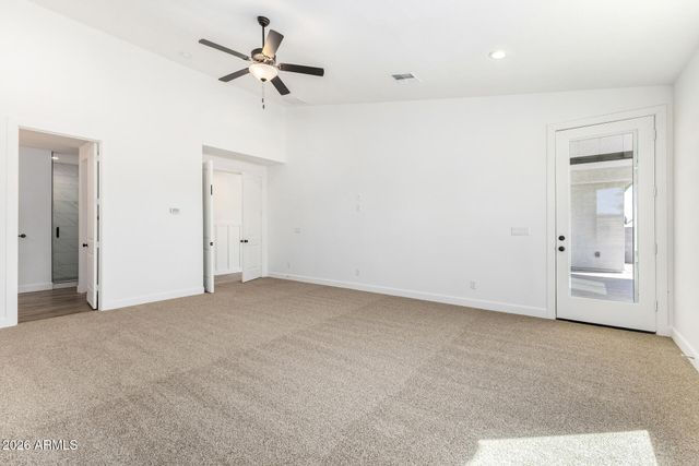 3977 W SILVERDALE Road, San Tan Valley, AZ 85144