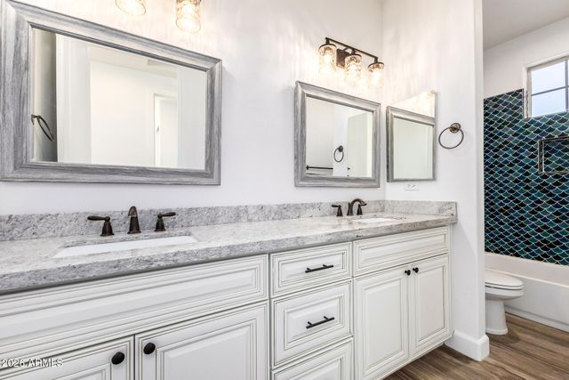 3977 W SILVERDALE Road, San Tan Valley, AZ 85144