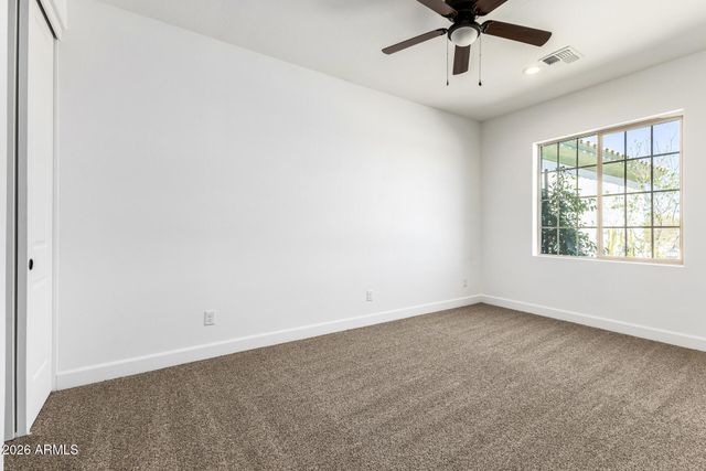 3977 W SILVERDALE Road, San Tan Valley, AZ 85144