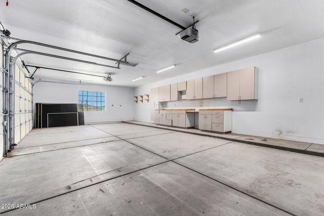 3977 W SILVERDALE Road, San Tan Valley, AZ 85144