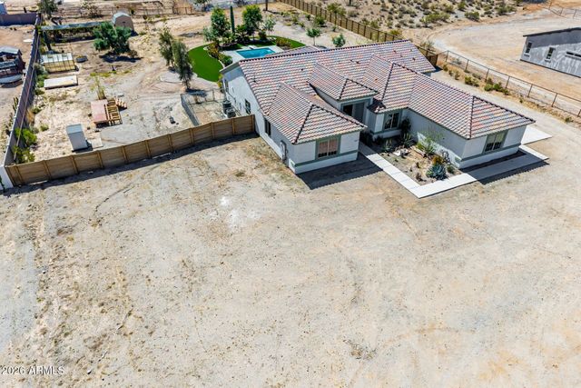 3977 W SILVERDALE Road, San Tan Valley, AZ 85144