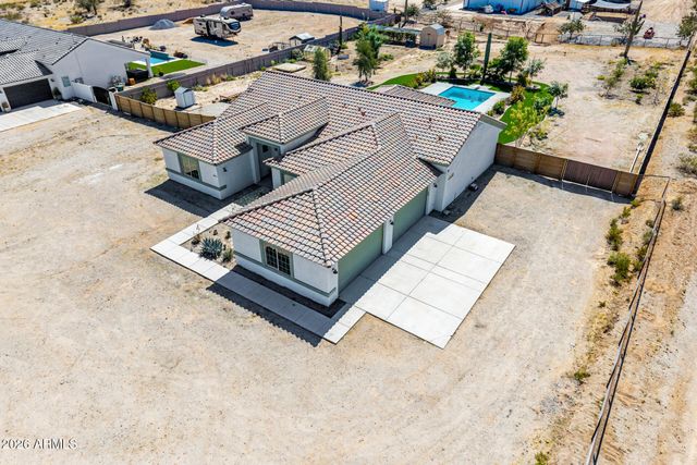 3977 W SILVERDALE Road, San Tan Valley, AZ 85144