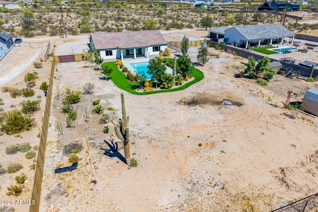 3977 W SILVERDALE Road, San Tan Valley, AZ 85144