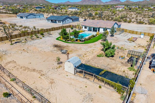 3977 W SILVERDALE Road, San Tan Valley, AZ 85144
